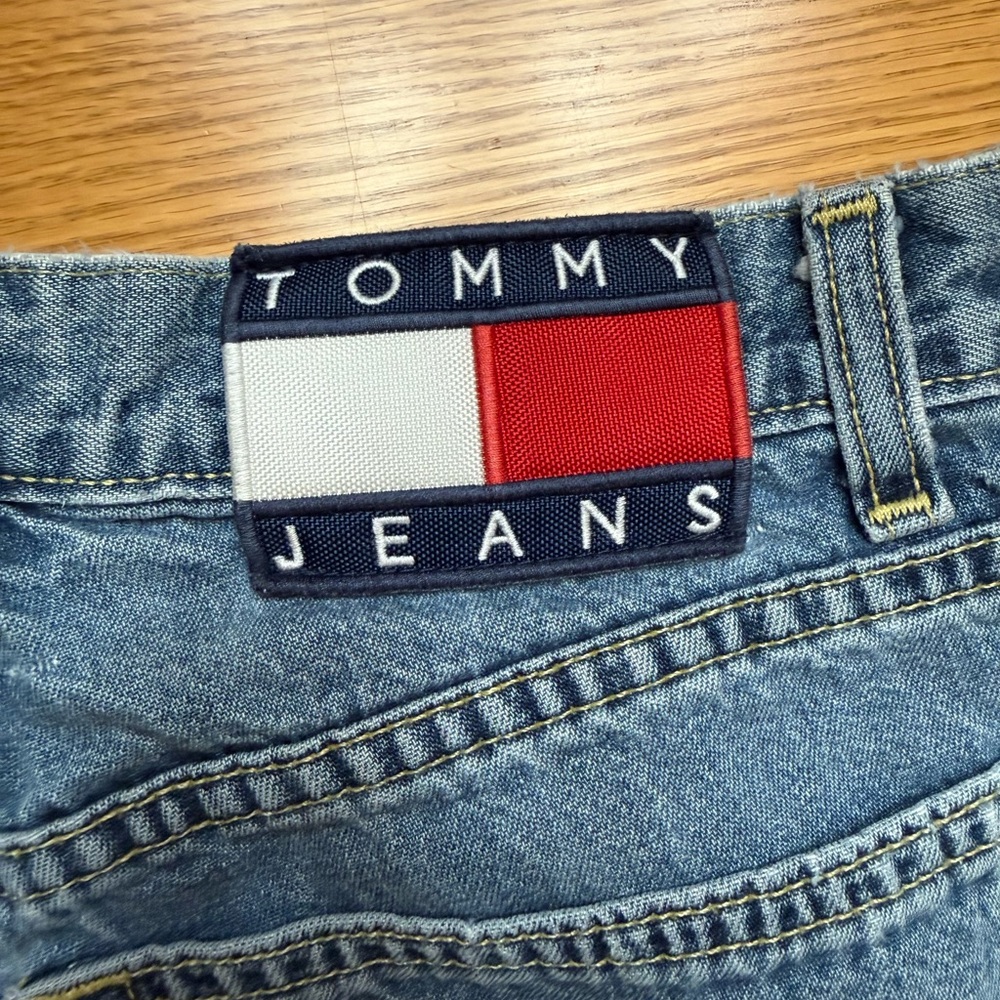 Vintage Tommy Hilfiger Blue Jean Shorts with Frayed Hem - Picture 8 of 8